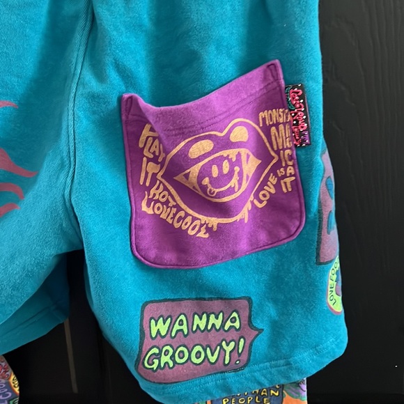 INCREDIBLE LOVE REVOLUTION PANTS!!! - Picture 10 of 16